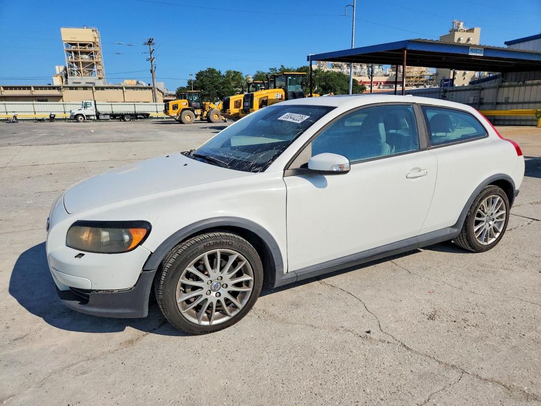 2010 VOLVO C30