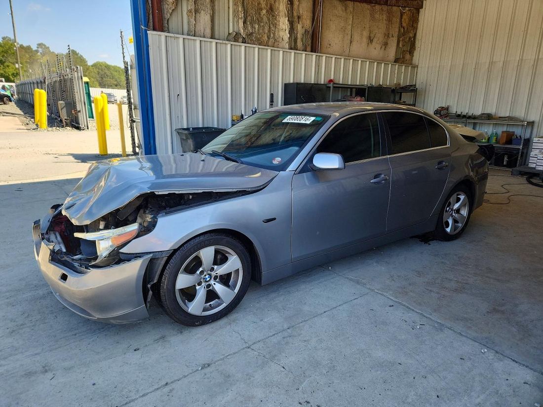 2005 BMW 525
