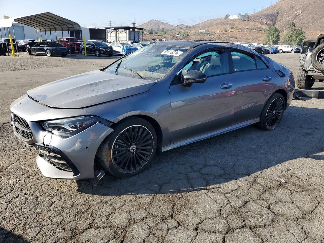 2025 MERCEDES-BENZ CLA
