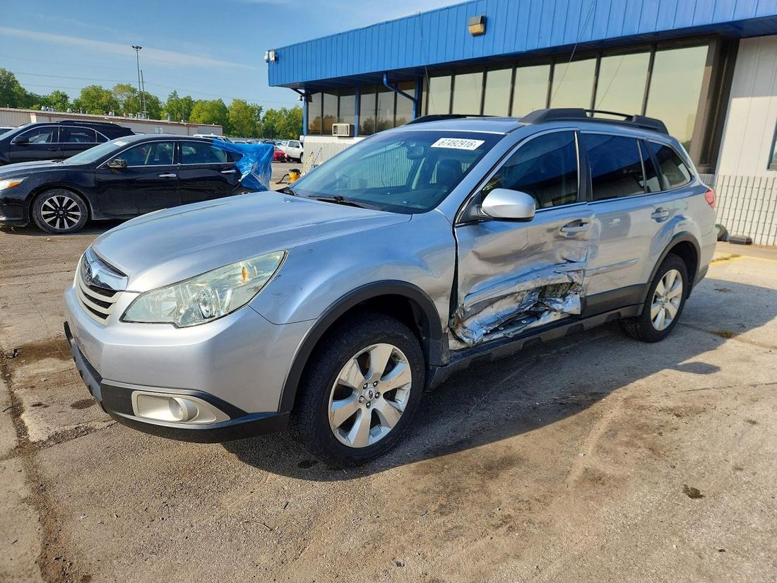 2012 SUBARU OUTBACK
