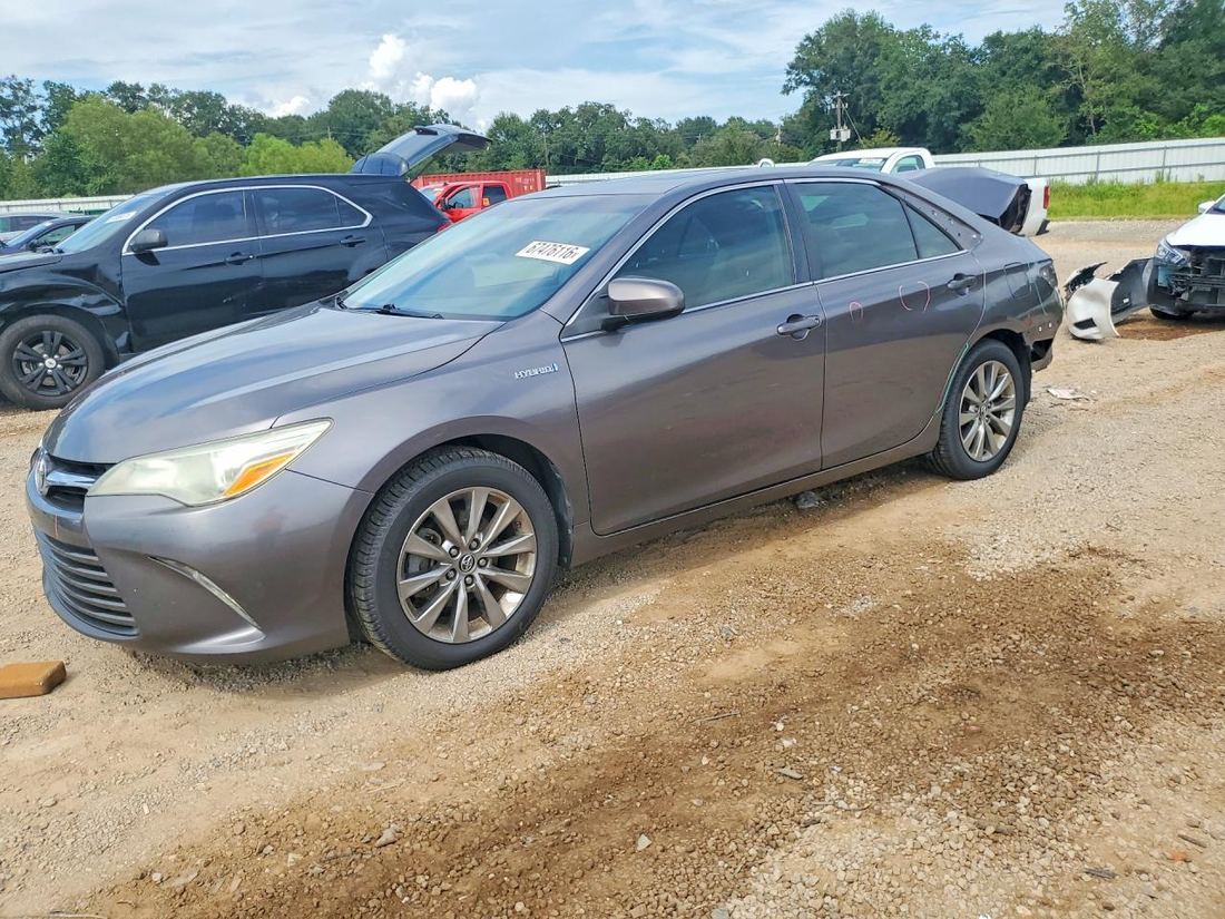 2015 TOYOTA CAMRY HYBRID