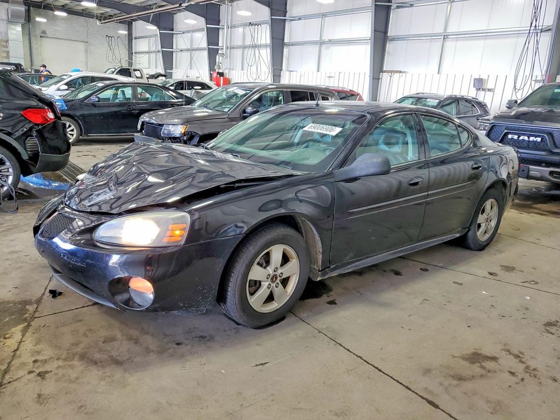 2005 PONTIAC GRAND PRIX