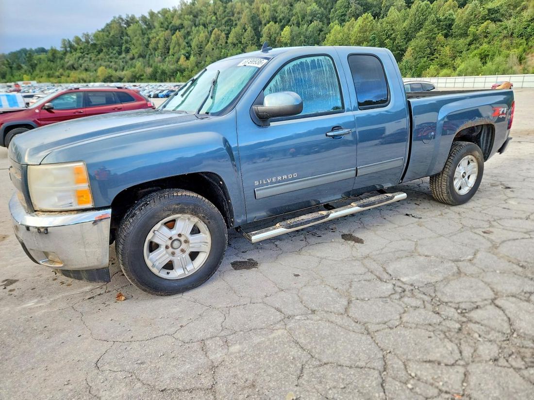 2011 CHEVROLET SILVERADO
