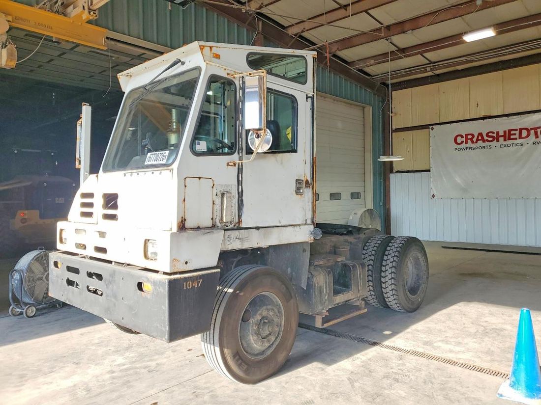 2003 CAPACITY OF TEXAS TJ5000