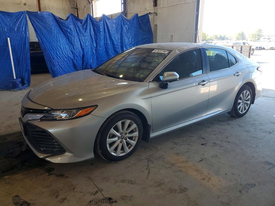 2018 TOYOTA CAMRY