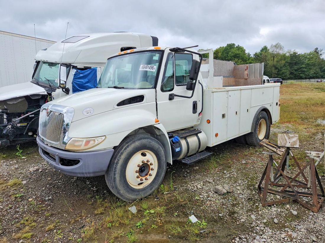 2016 INTERNATIONAL 4000