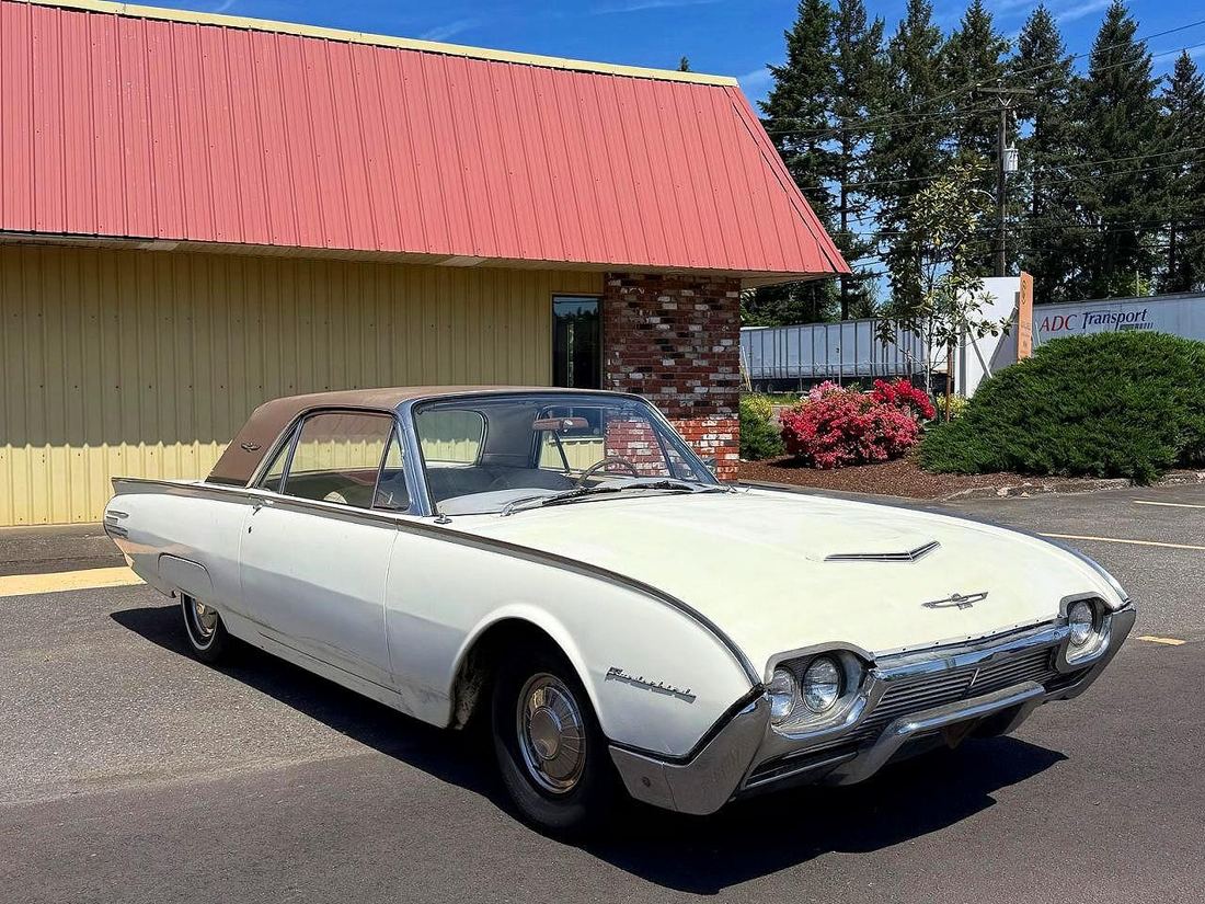 1961 FORD T BIRD