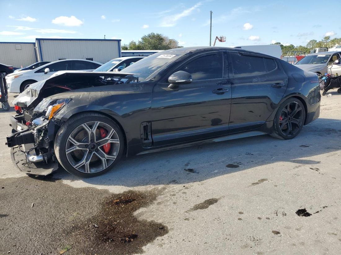 2019 KIA STINGER