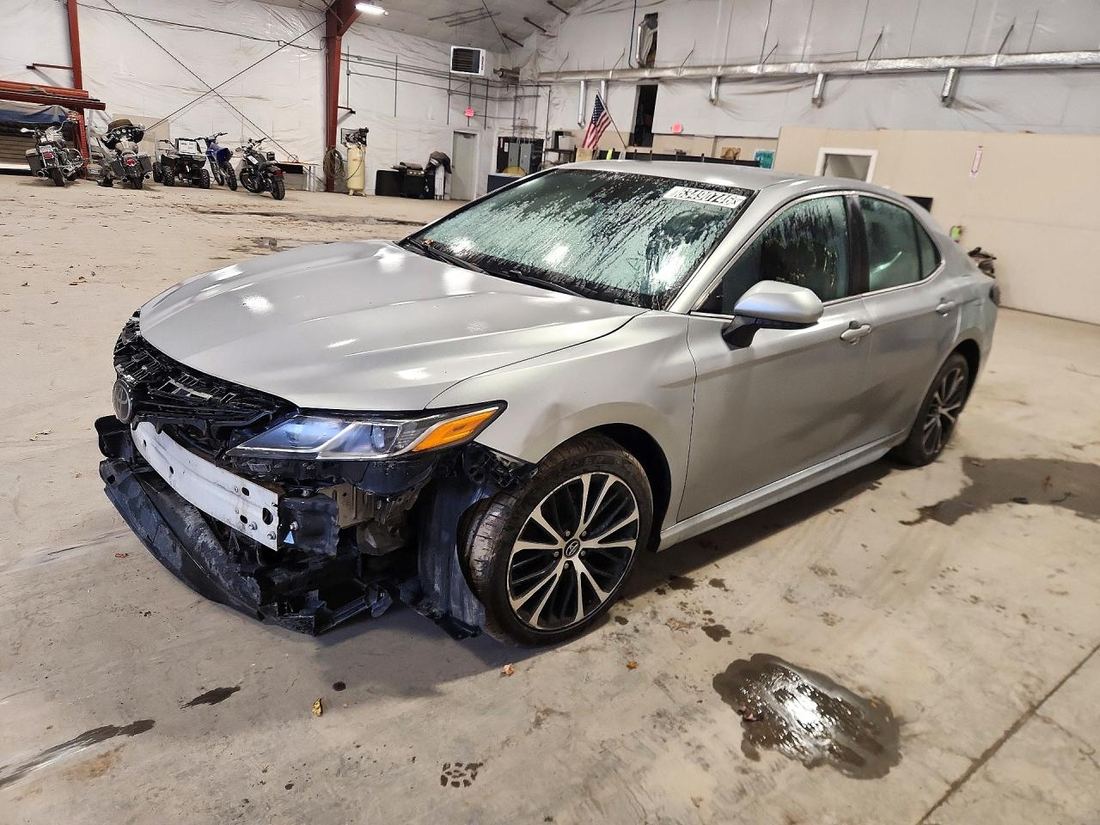2019 TOYOTA CAMRY