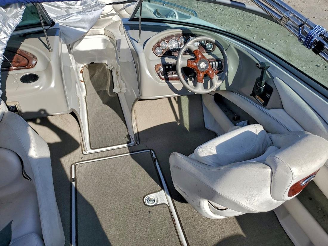 2004 CROWNLINE UNKNOWN