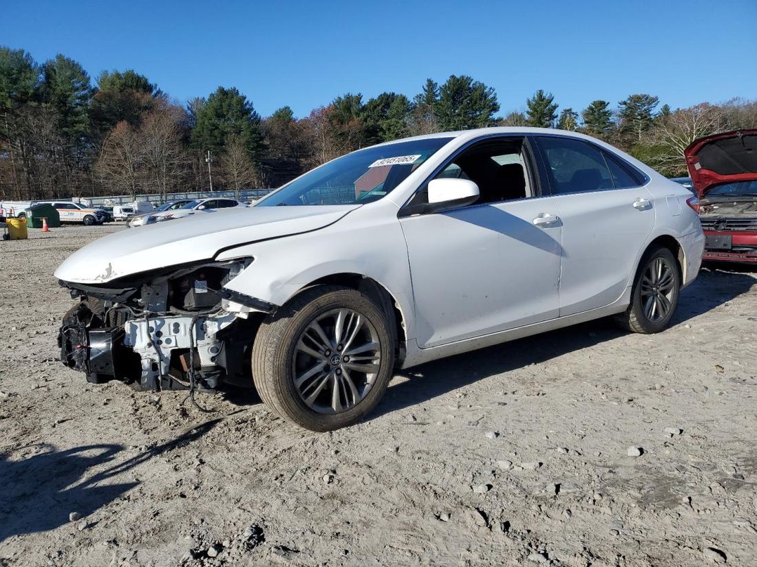 2016 TOYOTA CAMRY