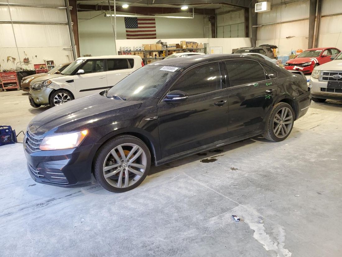 2018 VOLKSWAGEN PASSAT