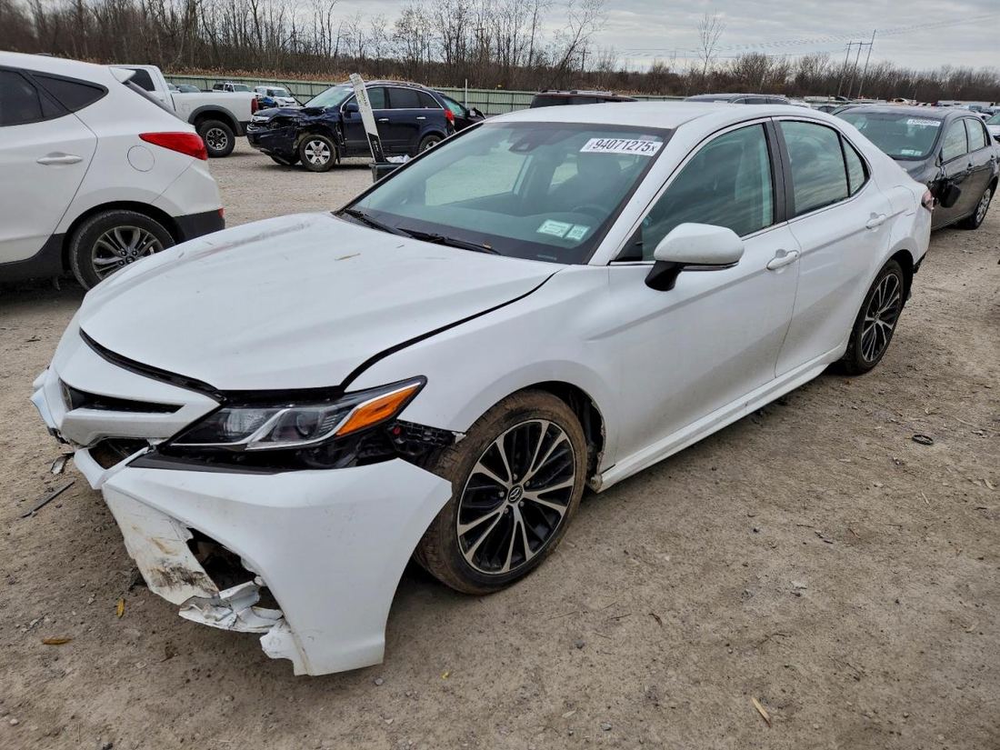 2019 TOYOTA CAMRY