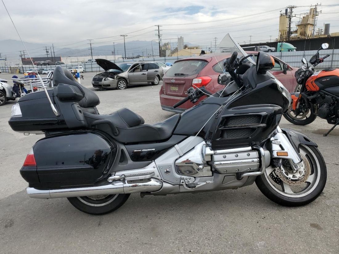 2008 HONDA GL1800
