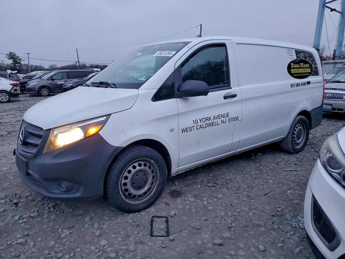 2020 MERCEDES BENZ METRIS