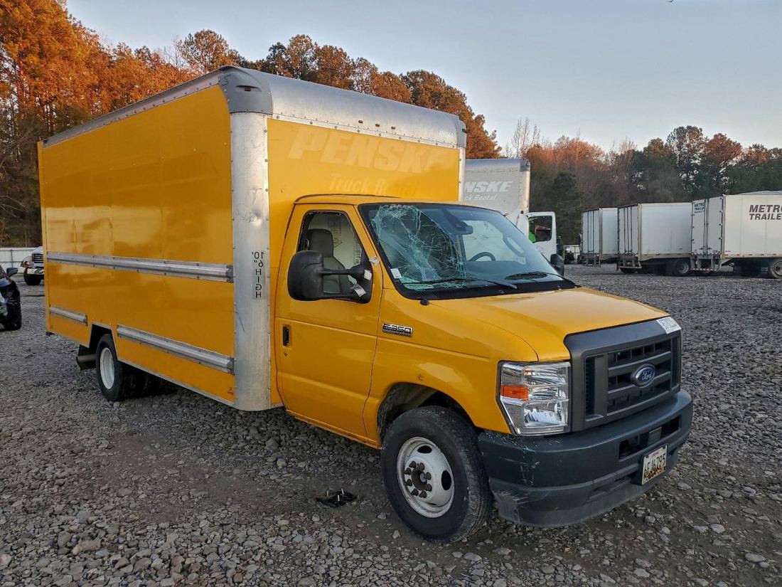 2022 FORD E350