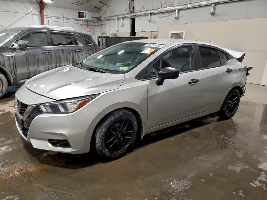 2020 NISSAN VERSA