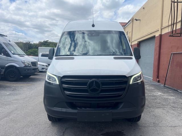 2019 Mercedes-Benz C2500/C3500