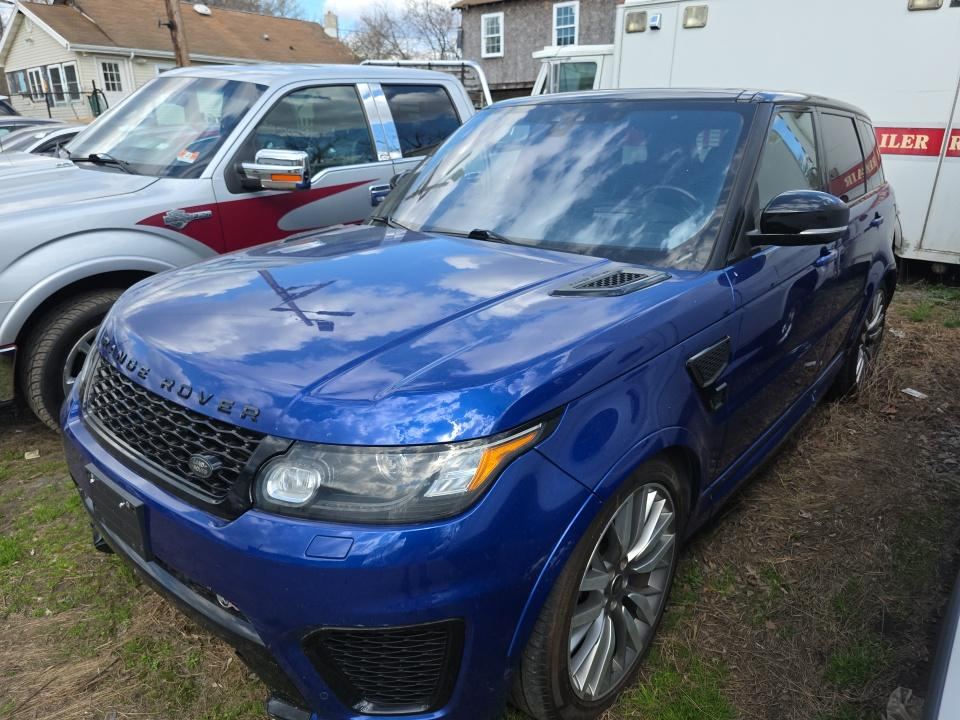 2017 Land Rover SVR