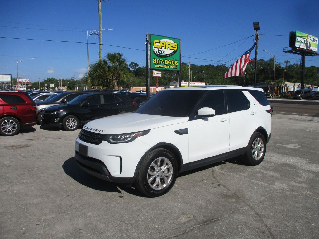 2020 Land Rover SE