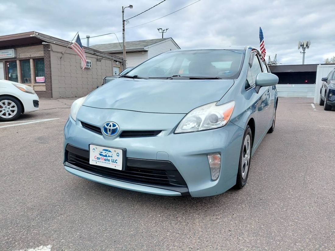 2013 Toyota ZVW30L
