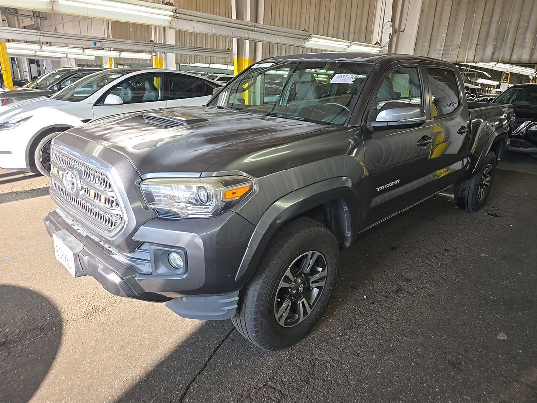 2017 TOYOTA GRN330L
