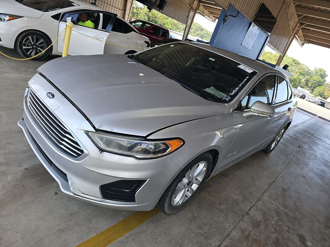 2019 FORD SEL Hybrid