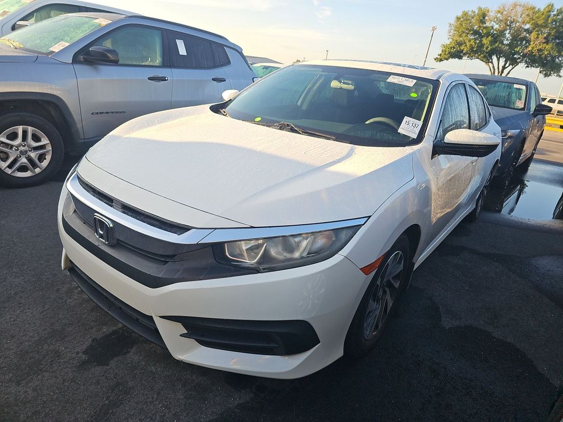 2018 HONDA EX