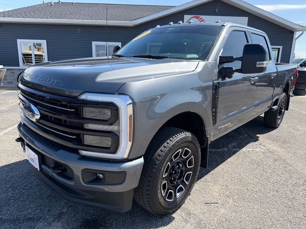 2025 Ford F-Series Super Duty-Single Rear Wheels