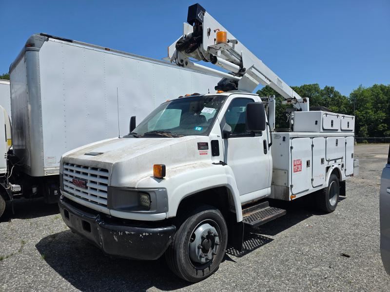 2005 GMC 5000 Medium Duty