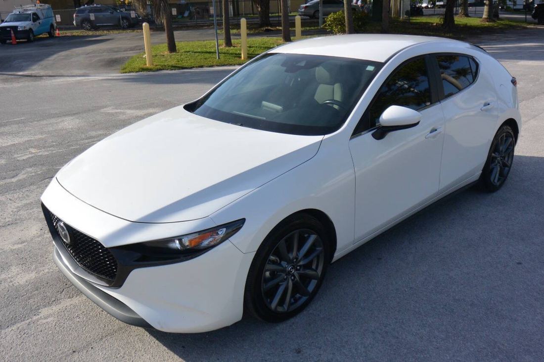 2019 MAZDA Mazda3