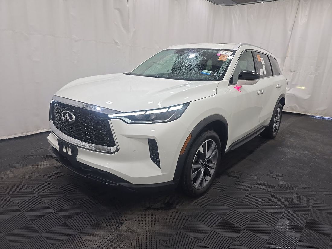 2024 INFINITI Luxe