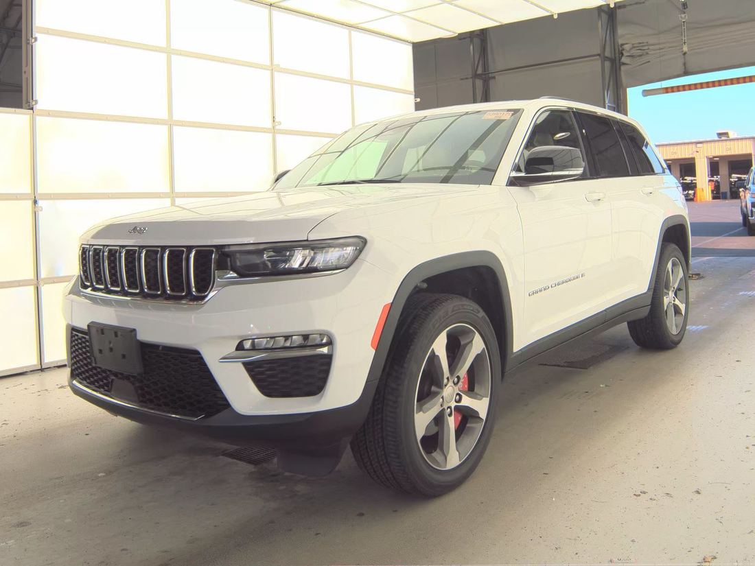 2023 Jeep Limited