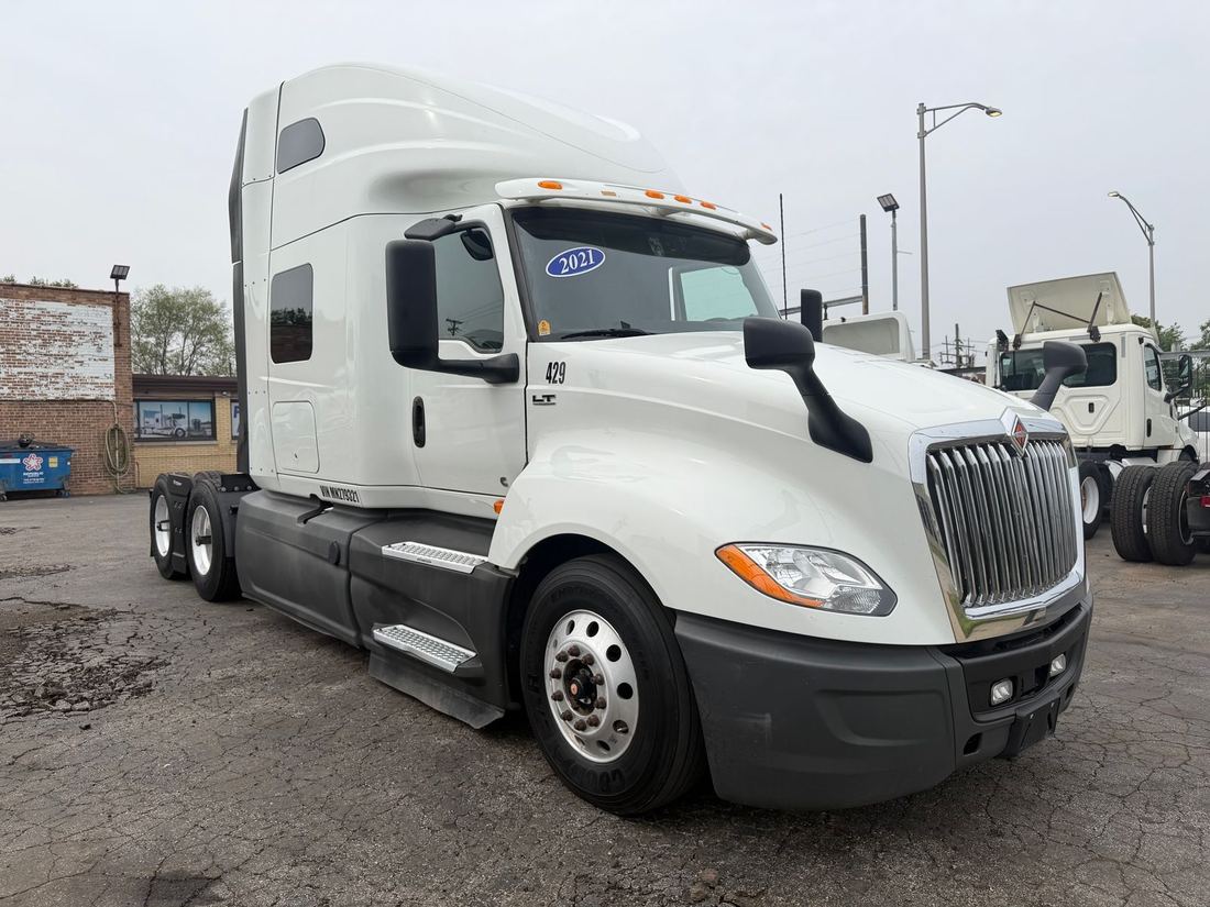 2021 International LT