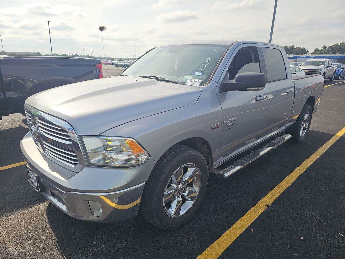 2019 RAM SLT