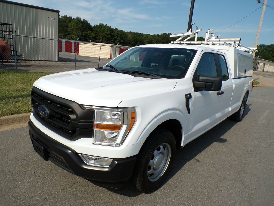 2022 Ford SuperCab