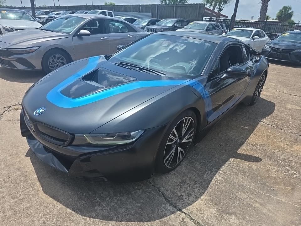 2016 BMW i8