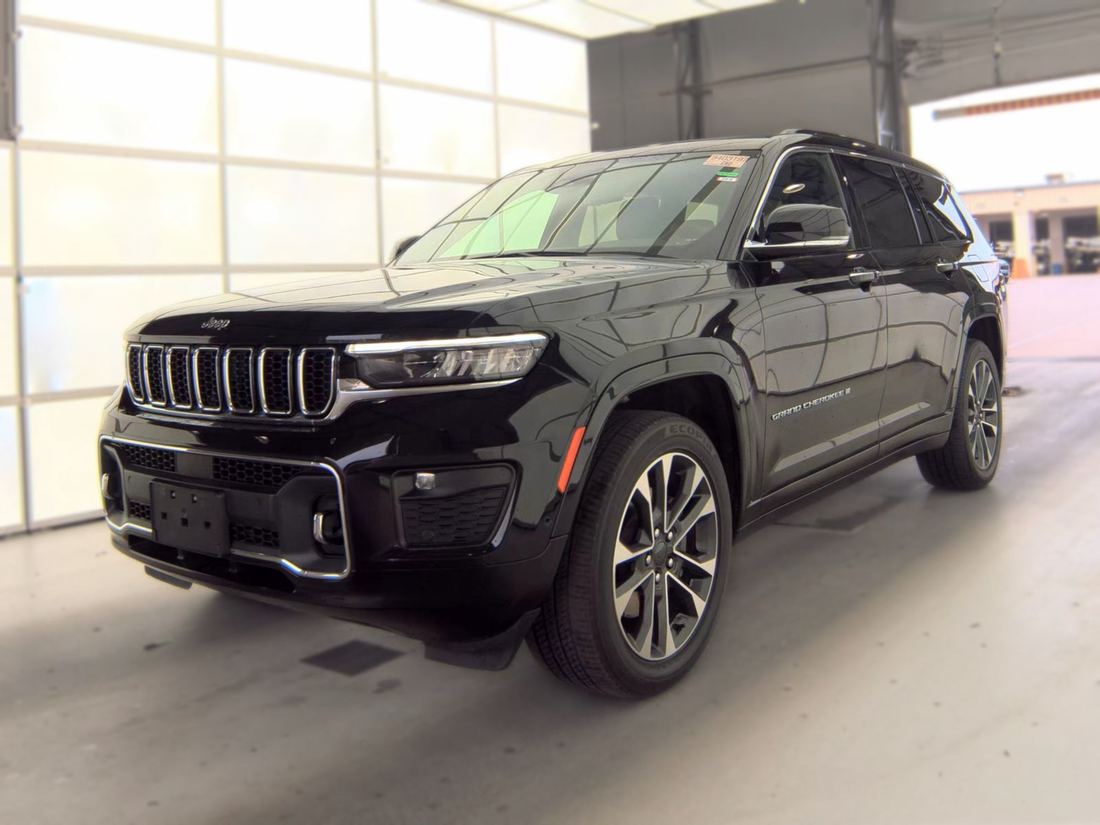 2023 JEEP Overland