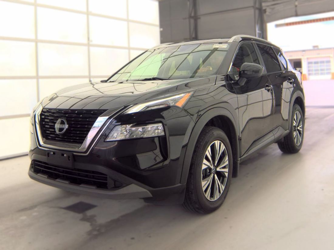 2023 NISSAN SV