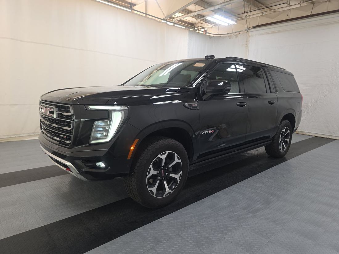 2025 GMC AT4