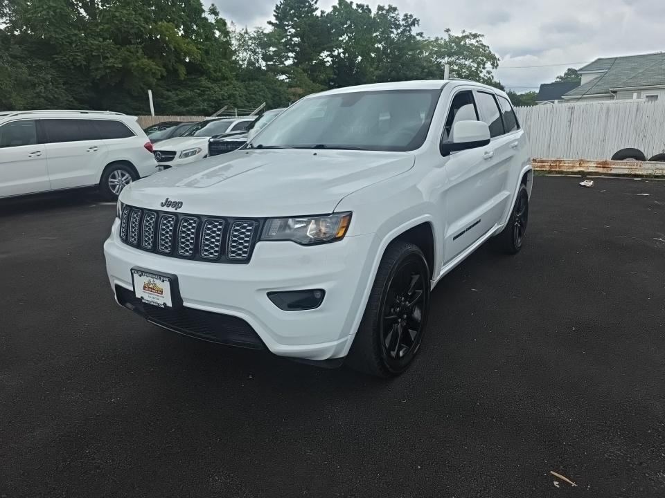 2019 Jeep Laredo