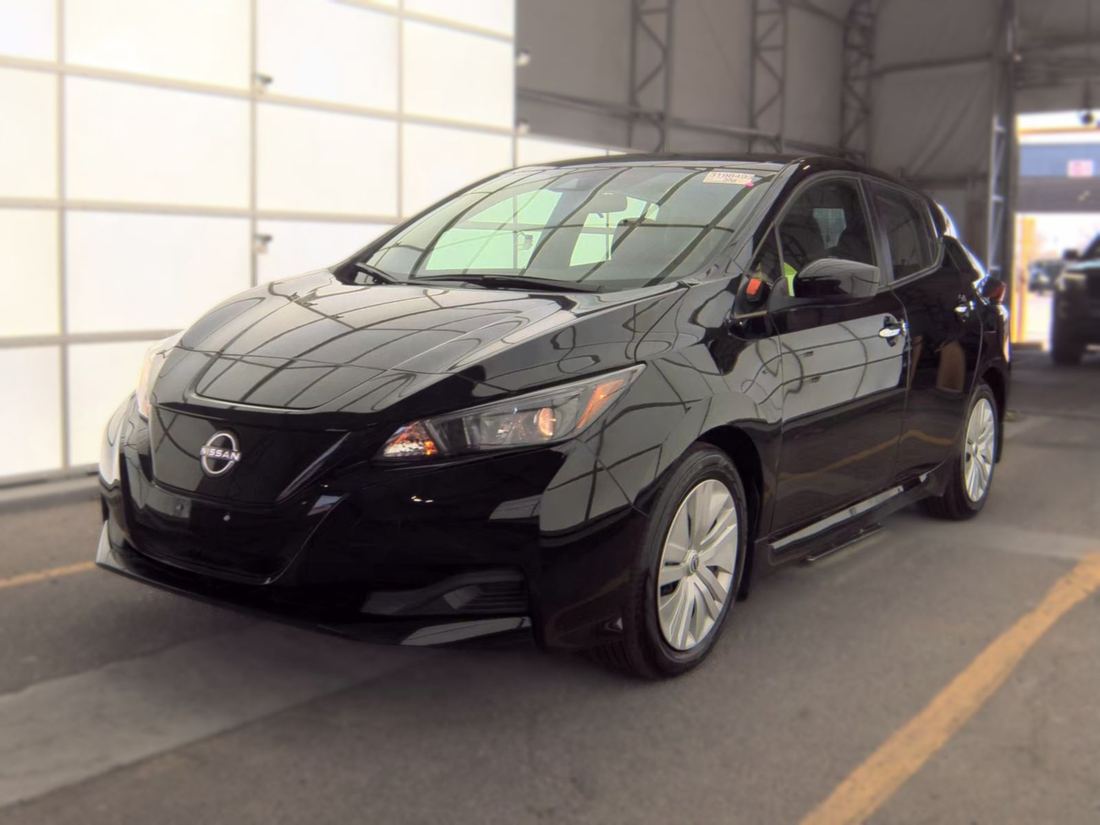 2025 NISSAN S