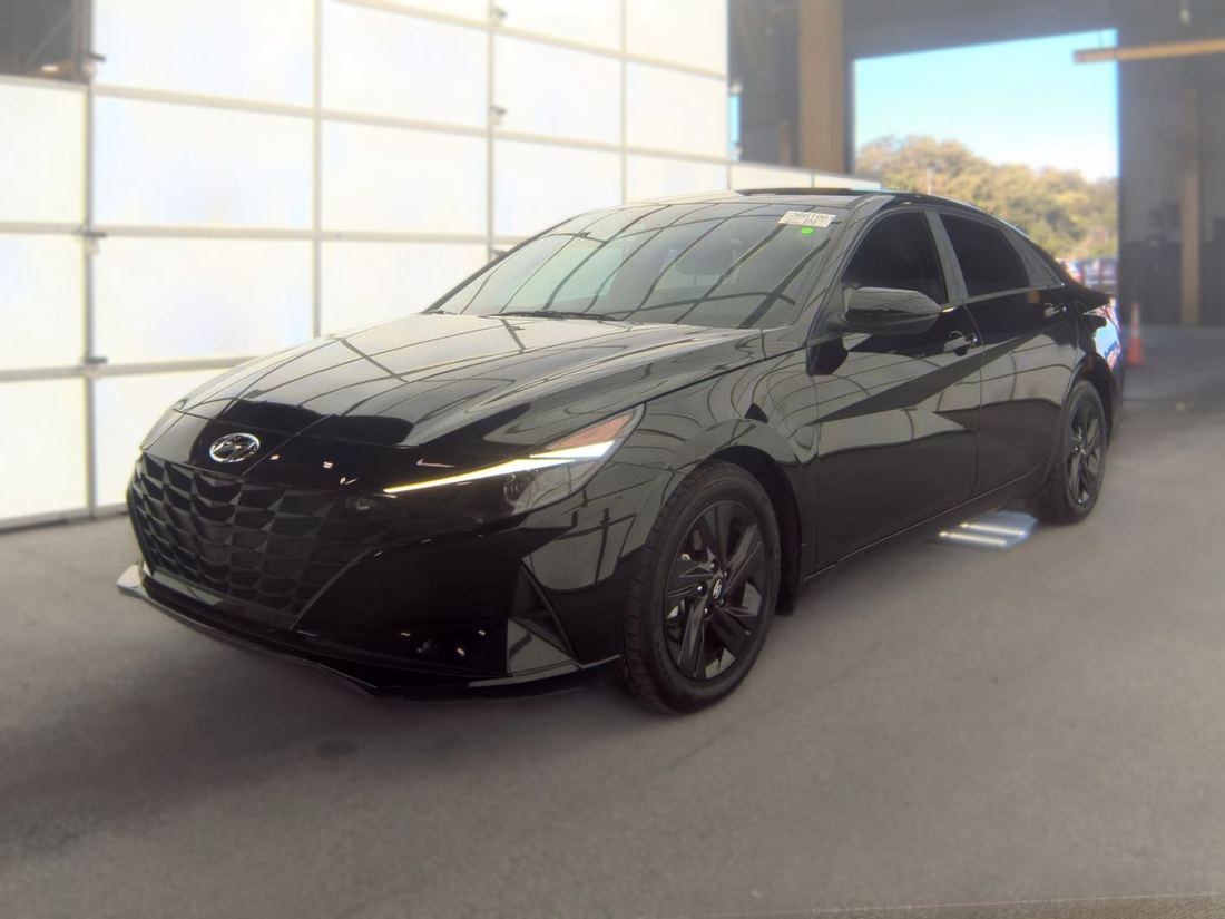2022 HYUNDAI SEL