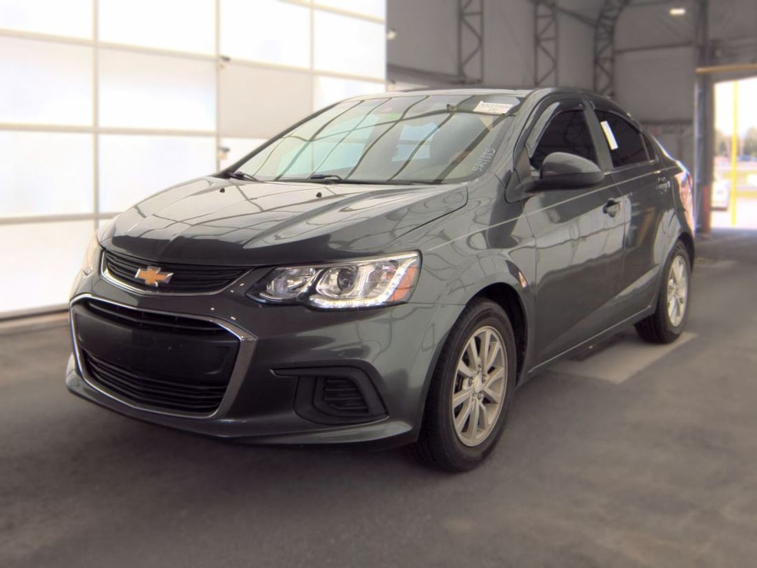2018 CHEVROLET LT