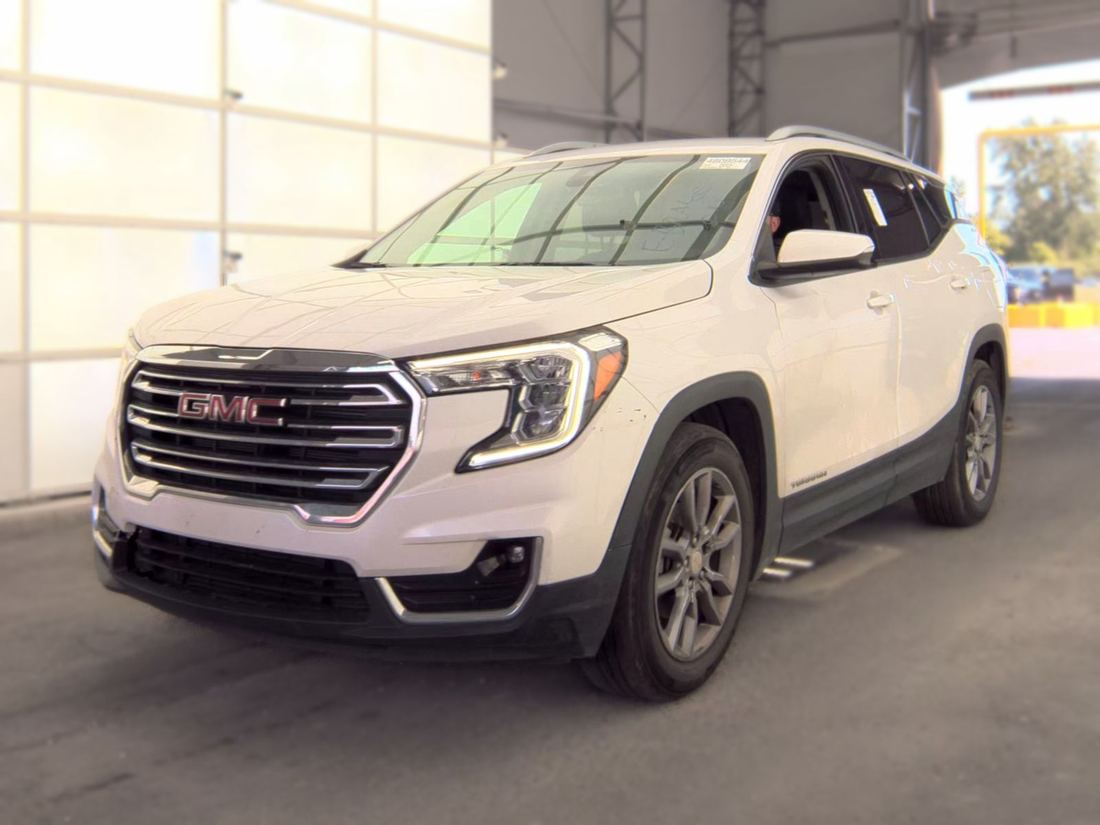 2024 GMC SLT