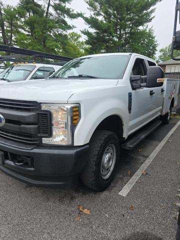 2019 Ford Super Duty - Single Rear Wheel