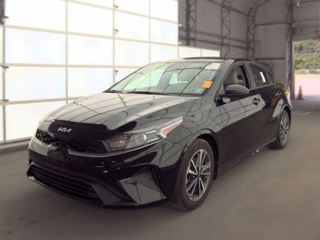 2023 Kia LX, LXS