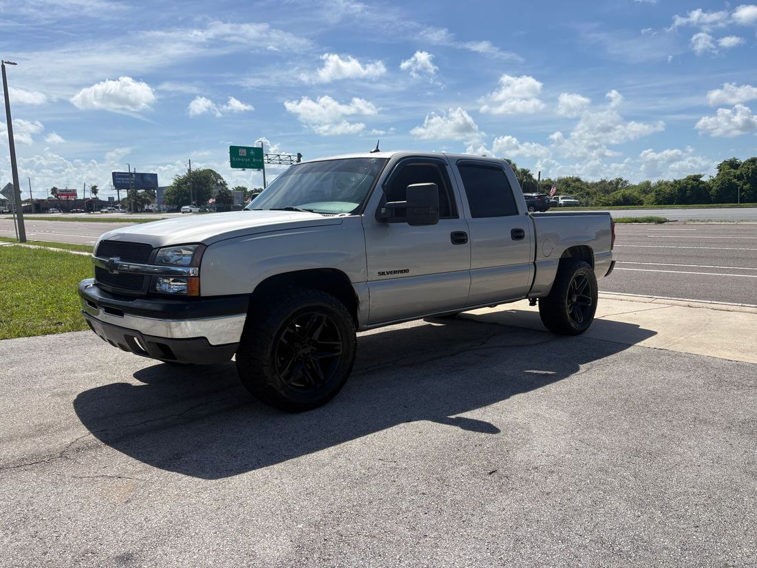 2004 Chevrolet 1500 (1/2 Ton)