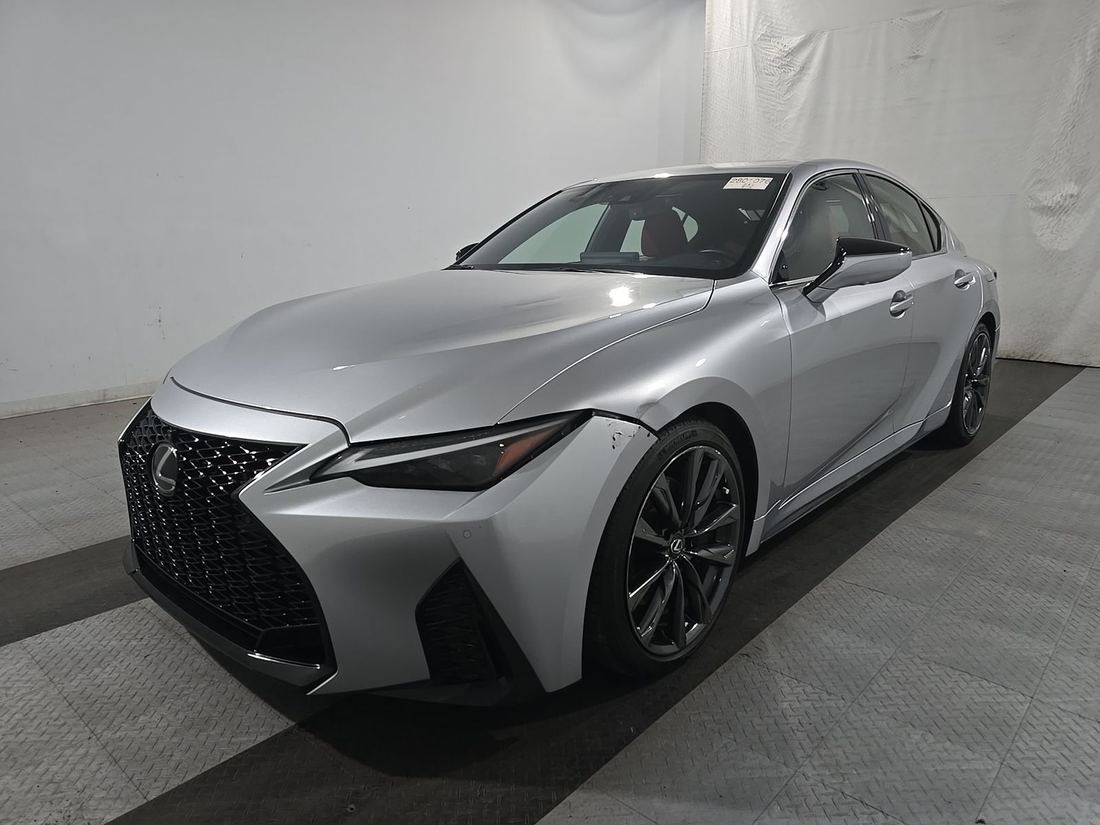 2023 LEXUS 31 Series