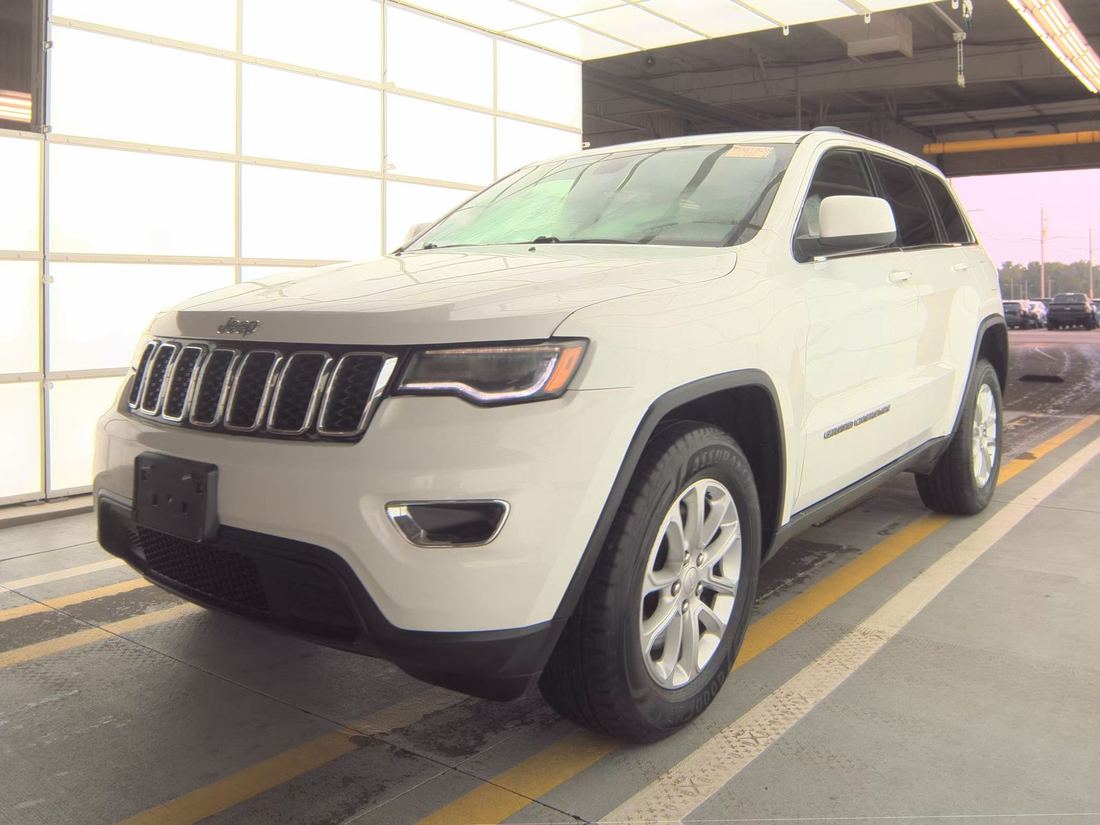 2021 JEEP Laredo